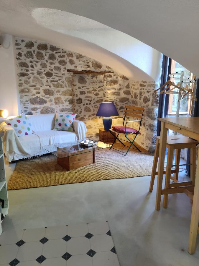 Rendez-Vous Sous Le Tilleul, En Cevennes. Molieres-Cavaillac Eksteriør billede